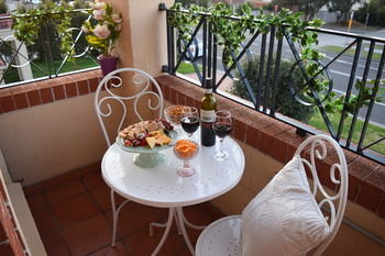 Meurants Manor Bed And Breakfast - Tourism Cairns 14
