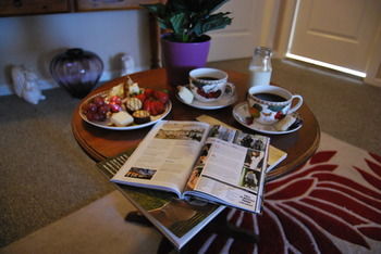 Meurants Manor Bed And Breakfast - Tourism Cairns 58