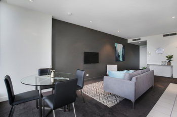 Corporate Keys - Freshwater Place - Tourism Cairns 99