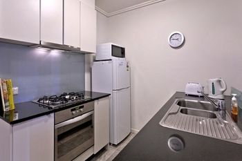 Bayviews Apartment - Tourism Cairns 8