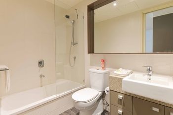 Cityviews 3 Bedroom - Tourism Cairns 0