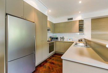 Apartment2c - Tribeca - Tourism Cairns 13