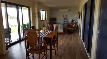 The Wattle Lodge - Tourism Cairns 40