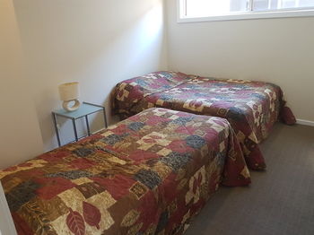 Bentley Waterfront Motel & Cottages - Tourism Cairns 22