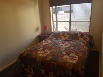 Bentley Waterfront Motel & Cottages - Tourism Cairns 23