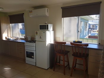 Bentley Waterfront Motel & Cottages - Tourism Cairns 47