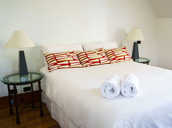 The Regents Park - Tourism Cairns 12