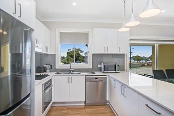 Belmont Executive Apartments - Tourism Cairns 9