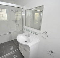 Balmain 1 Mont Furnished Apartment - Tourism Cairns