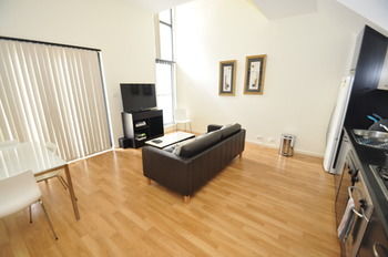 Camperdown 7 Dun Furnished Apartment - Tourism Cairns 6