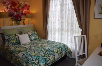 Cutmore Cottages - Bagala Bungalow - Tourism Cairns 4