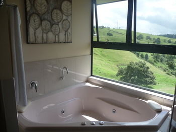 Bald Knob QLD Tourism Cairns