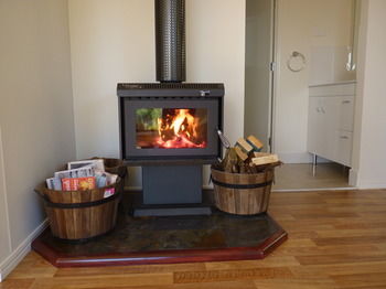 Bellthorpe Stays - Tourism Cairns 12