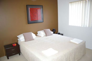 North Ryde 37 Cull Furnished Apartment - Tourism Cairns 5