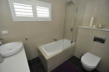 North Ryde 2 Font Furnished Apartment - Tourism Cairns 1