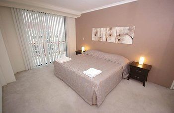 North Ryde 48 Font Furnished Apartment - Tourism Cairns 2
