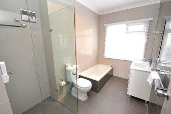 North Ryde 69 Melb Furnished Apartment - Tourism Cairns 0