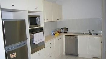 North Ryde 64 Cull Furnished Apartment - Tourism Cairns 7