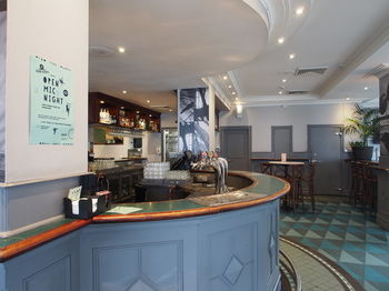 Coogee Bay Hotel Pub Style - Tourism Cairns 18