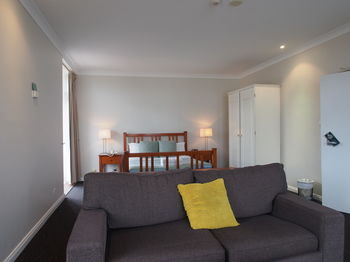 Coogee Bay Hotel Pub Style - Tourism Cairns 19