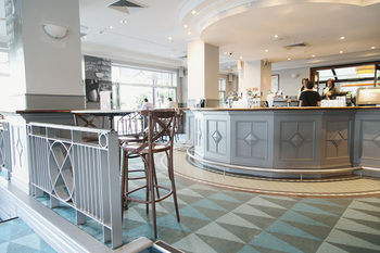 Coogee Bay Hotel Pub Style - Tourism Cairns 33