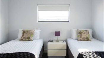 Harbour Town Apartment - Tourism Cairns 14