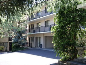 Grosvenor Court Apartments - Tourism Cairns 0