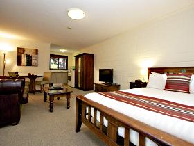 Grosvenor Court Apartments - Tourism Cairns 1