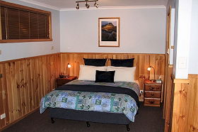 Derwent Bridge Chalets & Studios - Tourism Cairns 1