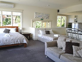 Belton House - Tourism Cairns 0