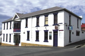 Shipwright's Arms Hotel - Tourism Cairns 0