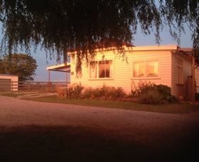 Fairview Bed And Breakfast Cottage - Tourism Cairns 0