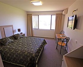 Mornington Inn Hotel Motel - The - Tourism Cairns 2
