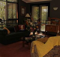 Asimatree Bed  Breakfast and Art Garden - Tourism Cairns