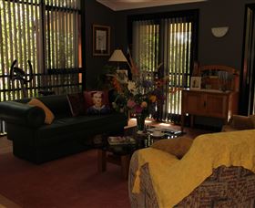 Asimatree Bed & Breakfast And Art Garden - Tourism Cairns 0