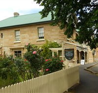 Ross Hotel - Tourism Cairns