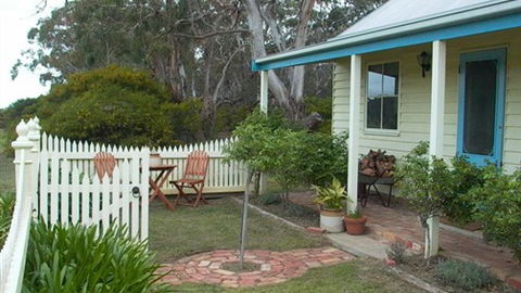 Freshwater Creek Cottages - Tourism Cairns 2