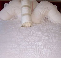 Corryong Bed  Breakfast - Tourism Cairns