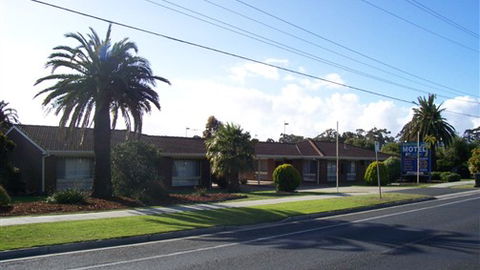 Geelong Golden Palms Motel - Tourism Cairns 0