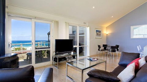 A Great Ocean Road Resort Whitecrest - Tourism Cairns 3