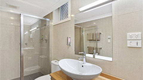Best Western Melbourne's Princes Park Motor Inn - Tourism Cairns 6