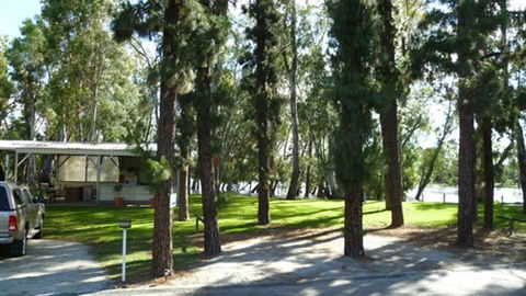 Barham Caravan & Tourist Park - Tourism Cairns 0