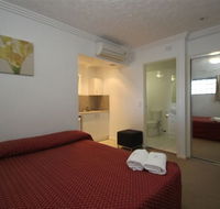 Southern Cross Motel and Serviced Apartments - Tourism Cairns