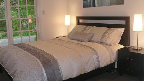 Deanswood Self Contained Accommodation - Tourism Cairns 0