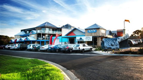 The Island Accommodation - Phillip Island YHA - Tourism Cairns 5