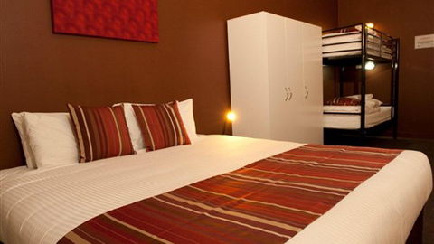Urban Central - Tourism Cairns 1