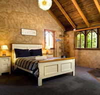 Frog Hollow Estate - Tourism Cairns
