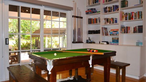Two Mountains Lodge - Tourism Cairns 1