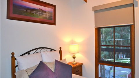 Two Mountains Lodge - Tourism Cairns 4