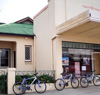 The Glen Bakery - Tourism Cairns